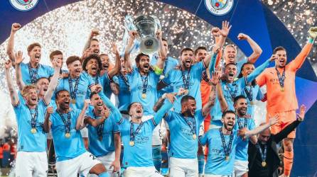 Manchester City se consagró campeón de la Champions League por primera vez en su historia.