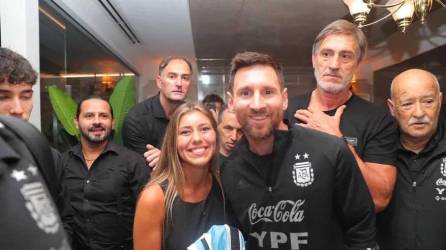 Tras el triunfo ante Honduras, la Selección de Argentina optó por relajarse y llegó a un restaurante de Miami.