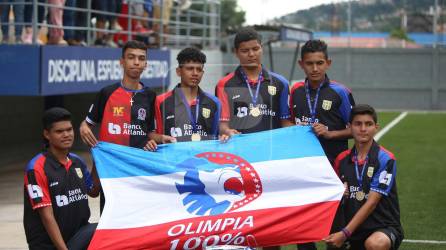 La Donosti Cup reunió a 60 clubes de un total de 10 países diferentes en la categoría U-15 y los muchachos del Olimpia fueron los campeones.