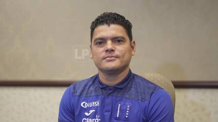 El DT Luis Alvarado de la Sub-20 de Honduras compareció en rueda de prensa .