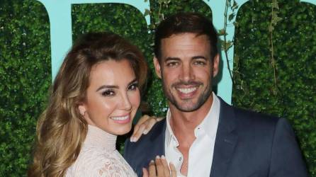 Elizabeth Gutiérrez dice que “no se arrepiente” del amor que da en medio de la nueva polémica que envuelve al padre de sus hijos, William Levy. Y es que el pasado 27 de junio, la revista TVNotas publicó un artículo en donde relacionan al actor cubano con la actriz Samadhi Zendejas, con quien graba una telenovela en México.