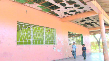 Un centro educativo en mal estado en Choluteca (imagen de archivo).