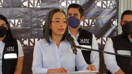 Gabriela Castellano, directora ejecutiva del CNA, durante la conferencia de prensa en Tegucigalpa.