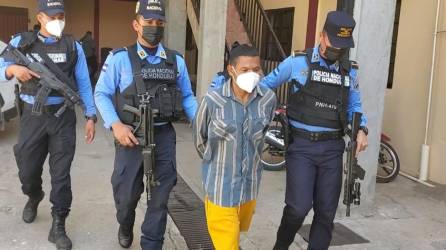 Enrique Aníbal Hernández Núñez está acusado de tres felitos por parte del Ministerio Público.