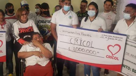 Inversiones Los Pinares realizó la donación de un millón de lempiras al Centro de Rehabilitación Integral de Colón (Cricol).