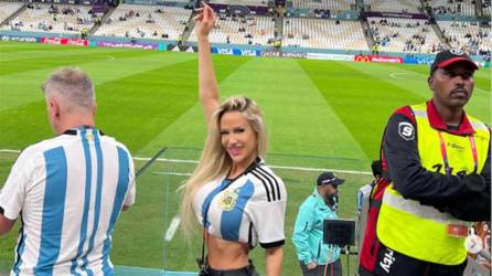 La modelo argentina Luciana Salazar ha acaparado titulares en la prensa de su país e internacional por su presencia en Qatar, donde apoya a la Albiceleste que llegó hasta la final de la Copa del Mundo 2022. ¿Será otra novia del Mundial?