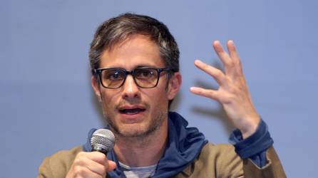 Foto archivo del actor mexicano Gael García Bernal, durante una rueda de prensa en Ciudad de México.