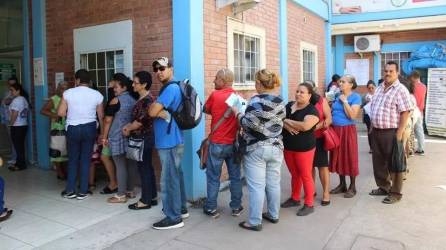 Diariamente acuden al Instituto Nacional del Diabético al menos 700 pacientes.