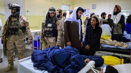 Más de 1,500 personas resultaron heridas tras el fuerte terremoto que estremeció gran parte de Afganistán.