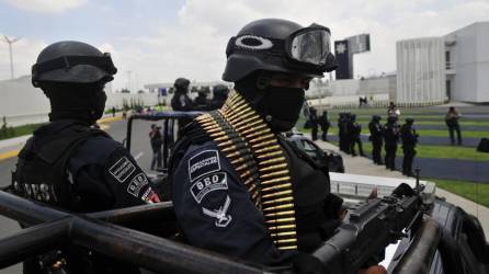 La policía mexicana fue desplegada en Tabasco tras los ataques del crimen organizado.