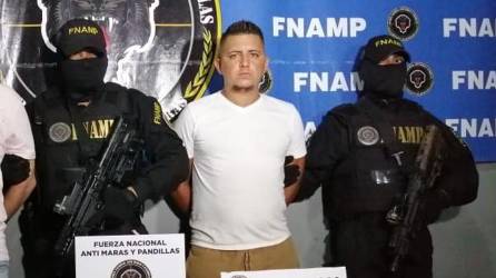 Yenner Exequiel Hernández Aguilar es acusado de tres delitos.