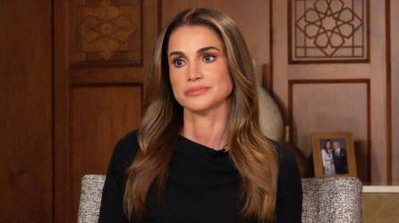 La reina Rania de Jordania acusó a los líderes occidentales de un “doble rasero evidente” por no condenar la muerte de civiles palestinos.
