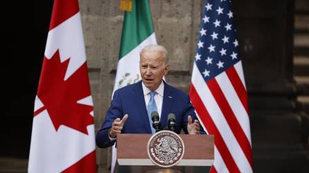 El presidente de Estados Unidos, Joe Biden, ofrece declaraciones en el Palacio Nacional en Ciudad de México (México).