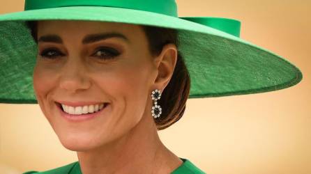 Kate Middleton no ha sido vista en público desde la Navidad de 2023, disparando teorías de conspiración en redes sociales.