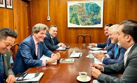 Delegación de proyecto de tren interoceánico inicia gira en USA