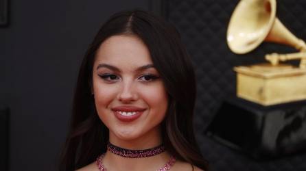 Olivia Rodrigo a su llegada a la 64 edición de los premios Grammy en Las Vegas (EE.UU.). EFE/EPA/DAVID SWANSON.