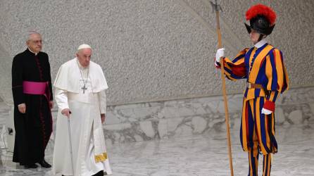 El papa Francisco a su llegada a la audiencia general de este 25 de enero en el Vaticano.