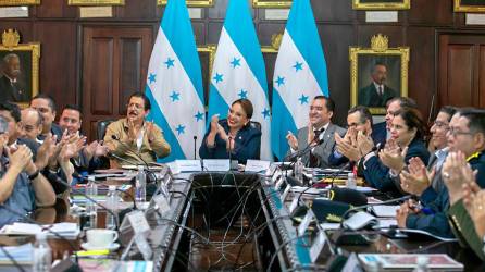 Sesión de ministros del Gobierno de Honduras.