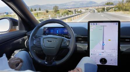 Llega a España una nueva tecnología para conducir sin usar el volante