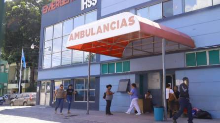 Entrada a la emergencia del Seguro Social de San Pedro Sula.