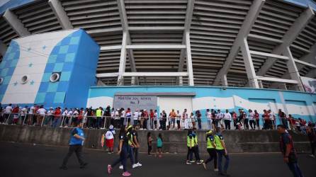 El Estadio Nacional Chelato Uclés se prepara para una gran fiesta.