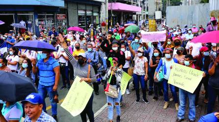 En las últimas semanas docentes de Proheco realizaron varias manifestaciones.