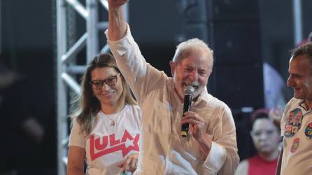 Lula de Silva mantiene ventaja de cinco puntos porcentuales en las encuestas.