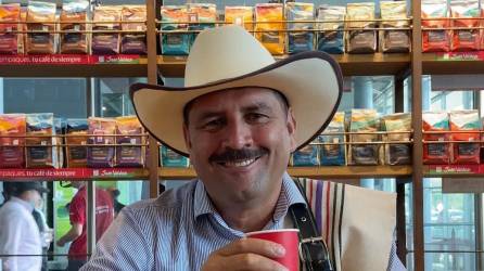 Foto en vida del cafetero colombiano Carlos Castañeda.