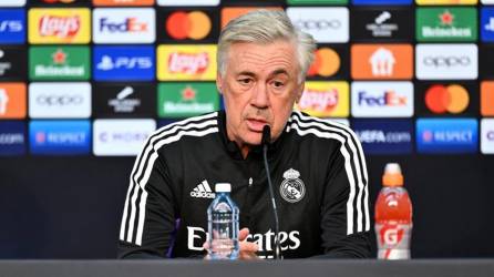 Ancelotti prometió el máximo esfuerzo de su plantilla para pelear por los seis títulos a los que aspira esta temporada.