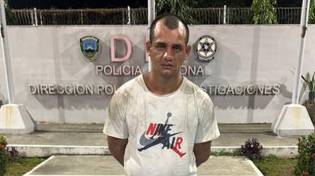 El conductor de taxi Geovany Alberto Agurcia Pan capturado en San Pedro Sula.