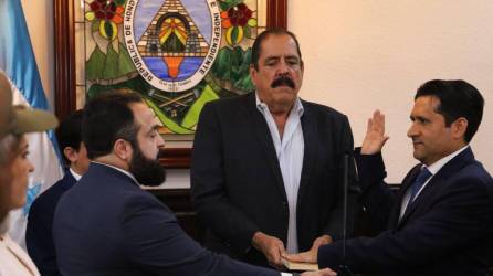 Fiscal adjunto interino de Honduras, Mario Alexis Morazán, jura ante la Comisión Permanente del Congreso Nacional.