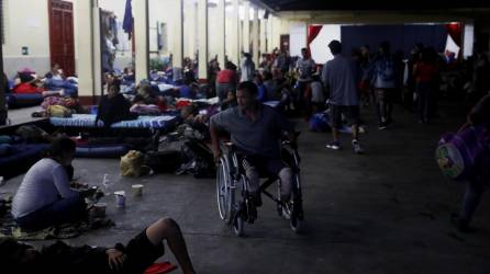 Migrantes de varios países en un centro de descanso | Fotografía de EFE