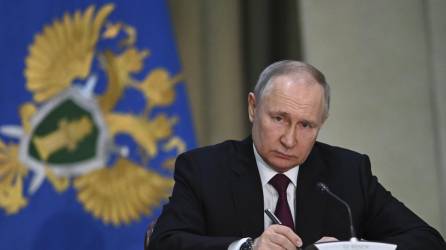 El presidente ruso, Vladimir Putin, asiste a una reunión con la Fiscalía General en Moscú el pasado 15 de marzo.