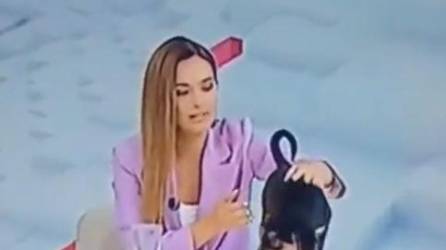 VIDEO: Perro se defeca durante un programa de televisión en vivo