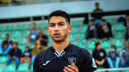 Jonathan Rubio abandona el Académico de Viseu FC y jugará en la Liga de Angola con el Petro Atlético.