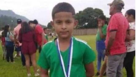 Tremenda consternación hay en la comunidad de Zapamateque en Arenal, Yoro en donde esta lunes 11 de diciembre fue asesinado el menor Fabricio Martín Soto Méndez de 12 años.