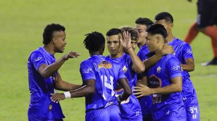 El Lone FC goleó 4-1 al Villanueva FC en la primera jornada del Torneo Clausura 2023 de la Liga de Ascenso de Honduras.