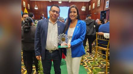 Zeta Gas Honduras recibió el premio Sello Verde que fue entregado por la Municipalidad de San Pedro Sula.