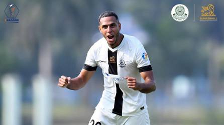 Eddie Hernández anotó un doblete para el triunfo del Mohammedan SC contra el TRAU FC.