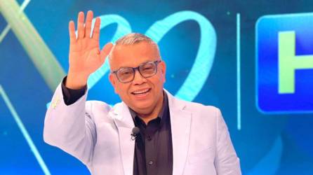 El reconocido periodista y empresario hondureño aseguró que uno de sus deseos de año nuevo es retirarse de la televisión “para descansar”.