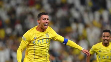 Cristiano Ronaldo hizo un hat-trick para la victoria del Al Nassr contra el Al-Taee.