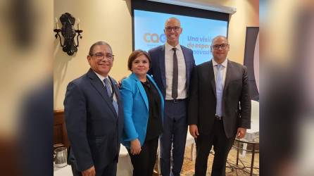 Armando Urtecho, Cohep; Lilian Zelaya, Grupo Ficohsa; Mark López, PCA; y Héctor López, Cohep.