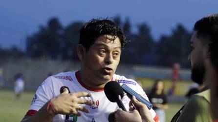 Reynaldo Tilguath habló luego de jugar el partido de Leyendas del Olimpia ante un combinado de El Progreso.