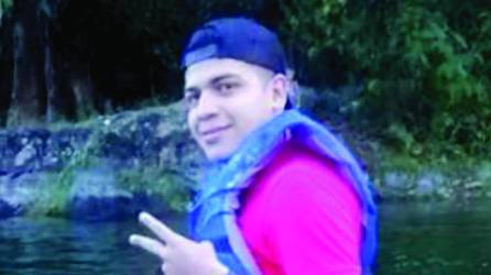 Jason Elemir Szepesi Alvarado (de 25 años) fue asesinado el lunes en San Pedro Sula.