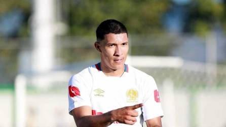 Kevin López se estrenó como goleador con la camiseta del Olimpia en el debut del Torneo Clausura 2023.