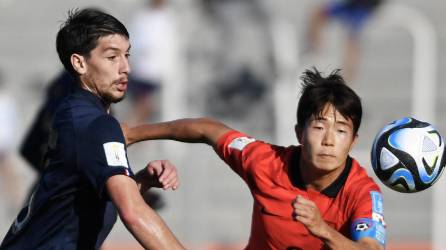 Corea del Sur derrotó a Francia en la primera fecha del grupo F.