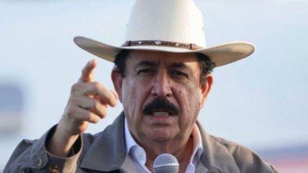 El expresidente Zelaya dijo que ni la mandataria Xiomara Castro ni la dirección del Partido Libre conocían de la propuesta del diputado Ramón Barrios.