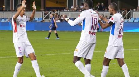 Jerry Bengtson y Yustin Arboleda marcaron los goles para el empate del Olimpia contra el San Jose Earthquakes de la MLS en el amistoso en Estados Unidos.