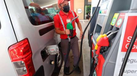 El precio del combustible aumentará en Tegucigalpa y San Pedro Sula.