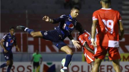 El Motagua no pudo contra el Vida y empató 3-3 en un partidazo en La Ceiba.